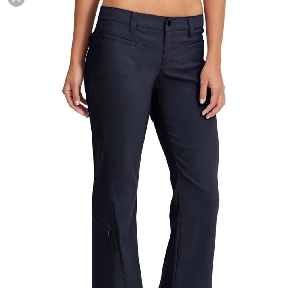 Athleta dry dipper II Pant size 8